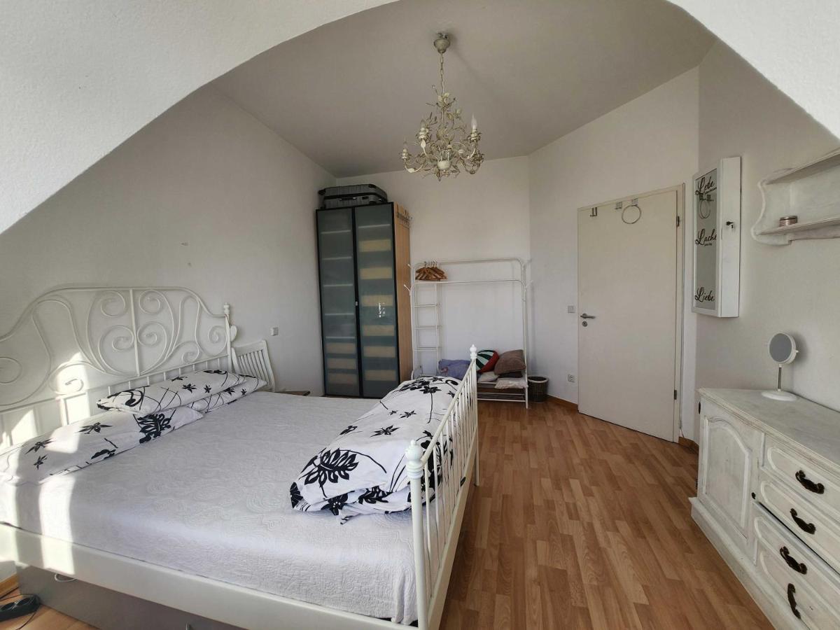 One Private Room Available In A Two Room Apartment In Tegel, Berlin Dış mekan fotoğraf